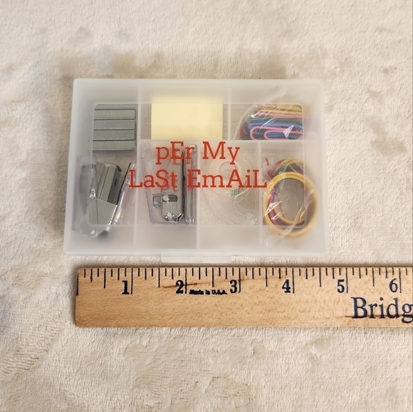 Per My Last Email Mini Desk Set - Picture 6 of 6